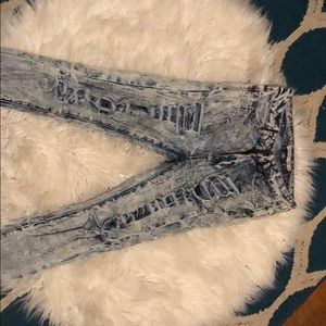 Ripped light wash jeans